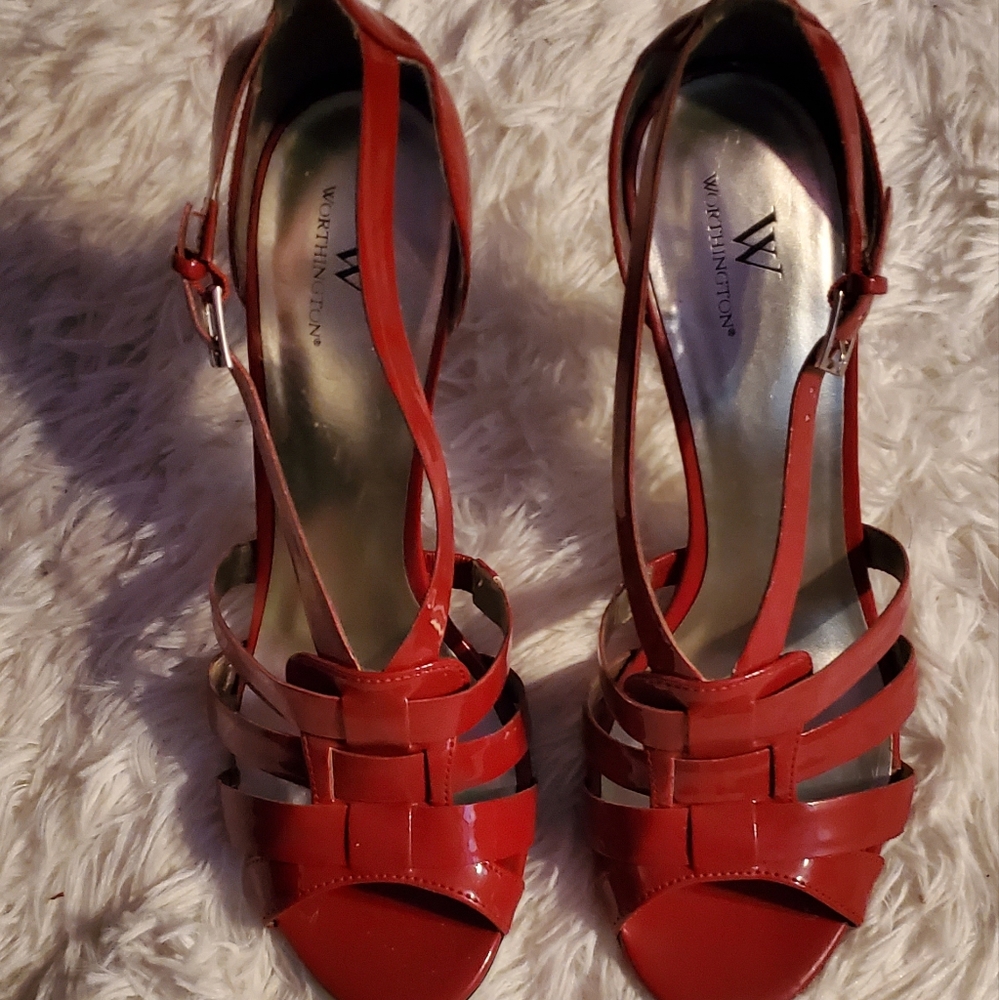 Red Worthington 5" peep toe heels, size 9.5m